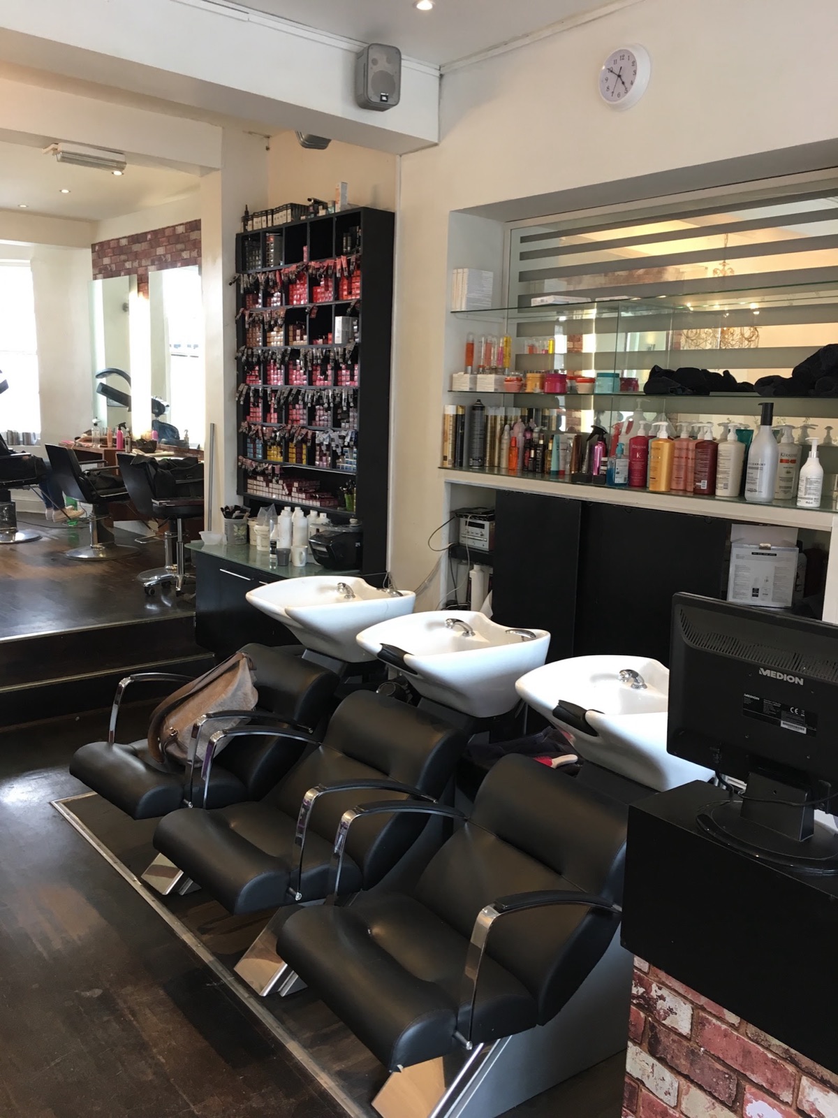 Hairbase in Islington London